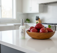 Load image into Gallery viewer, Apple Orchard - Room + Linen Spray
