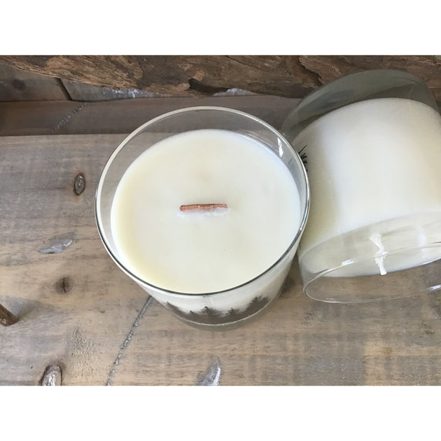 The Lake House - 10 oz Whiskey Candle