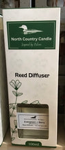 Load image into Gallery viewer, Evergreen + Berry Reed Diffuser
