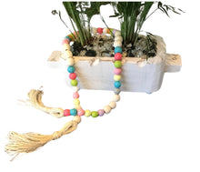 Load image into Gallery viewer, Farmhouse beads -38” Spring Decor
